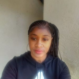 Meet your Posher, Chelsey
